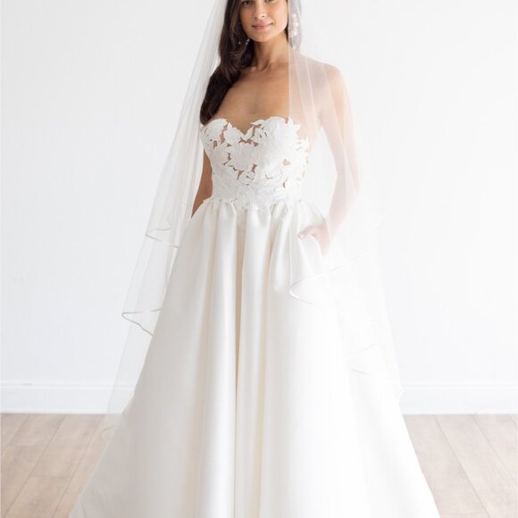 Wtoo Dresses & Skirts - Wtoo by Watters Jordy Wedding Gown Size 00 NEW